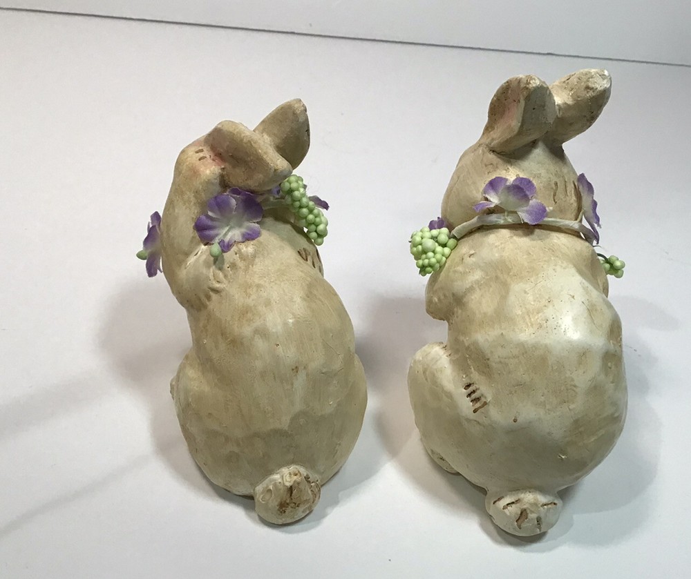 Set of 2 cream resin bunnies rabbits easter spring figurines
