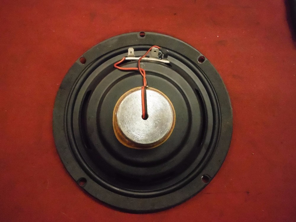 Harley Davidson FLHX FLHT Speaker 76000096