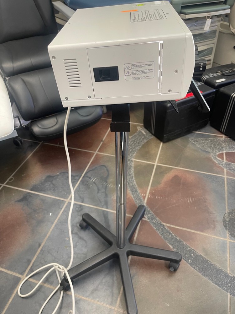 Cuda Elite XLS-300 Xenon Light Source