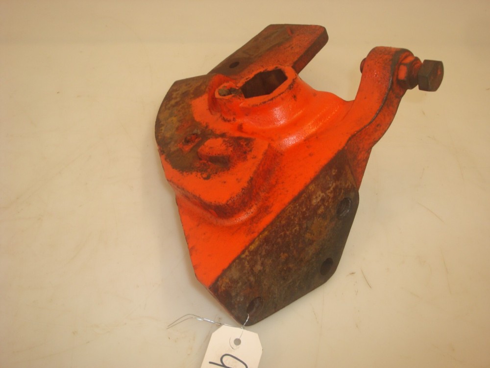 1969 Allis Chalmers 180 Diesel Tractor Left Hitch Bracket