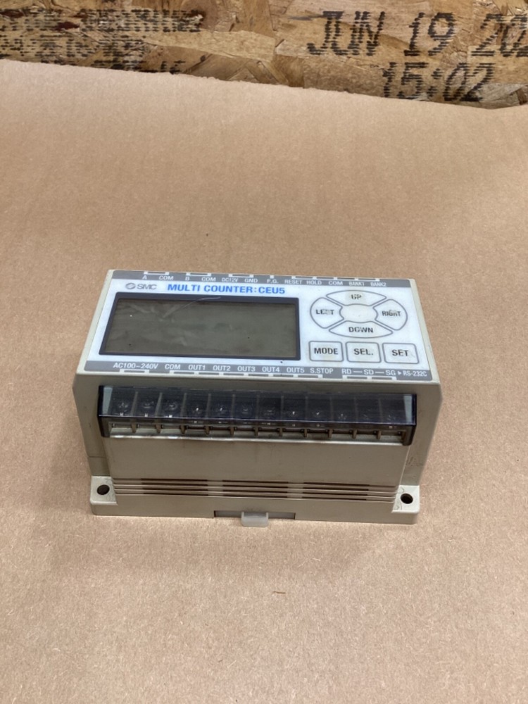SMC Multicounter CEU5 #132L26