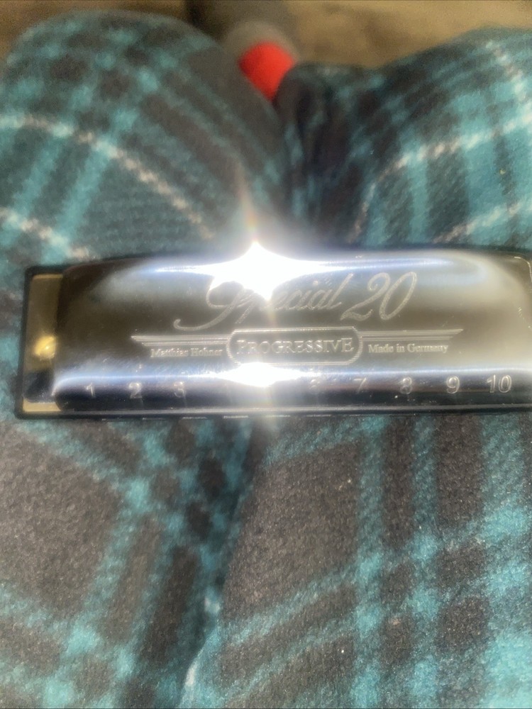 Hohner Progressive Series Special 20 Harmonica (M5601XP)