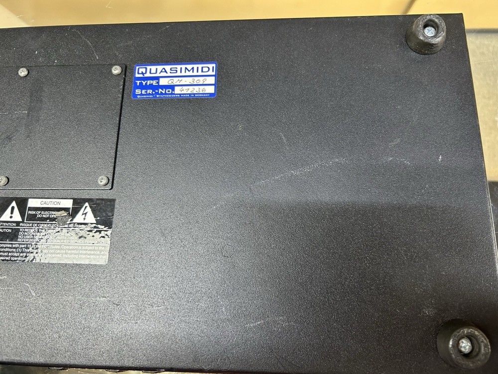 Quasimidi Rave-O-Lution 309 Machine