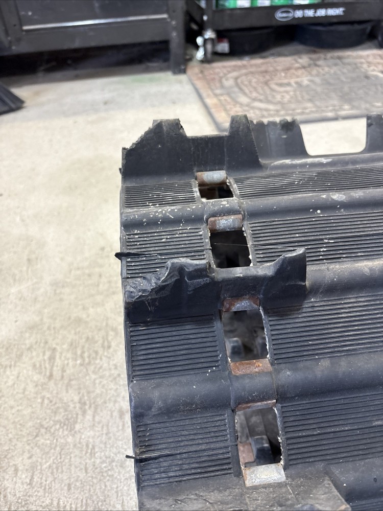 Challenger snowmobile track 1602–137 Tread Track Assembly 375