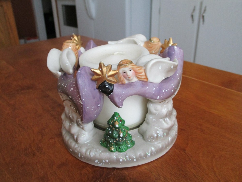 CHRISTMAS ANGELS CANDLE HOLDER