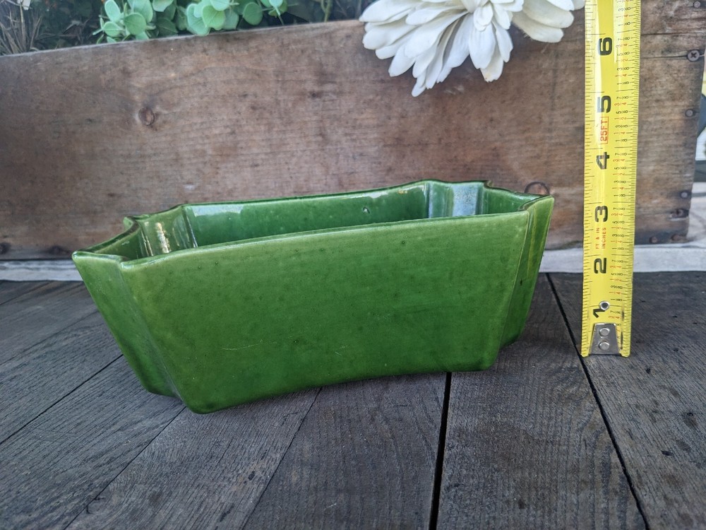 Vintage UPCO Solid Green Rectangular Planter #592