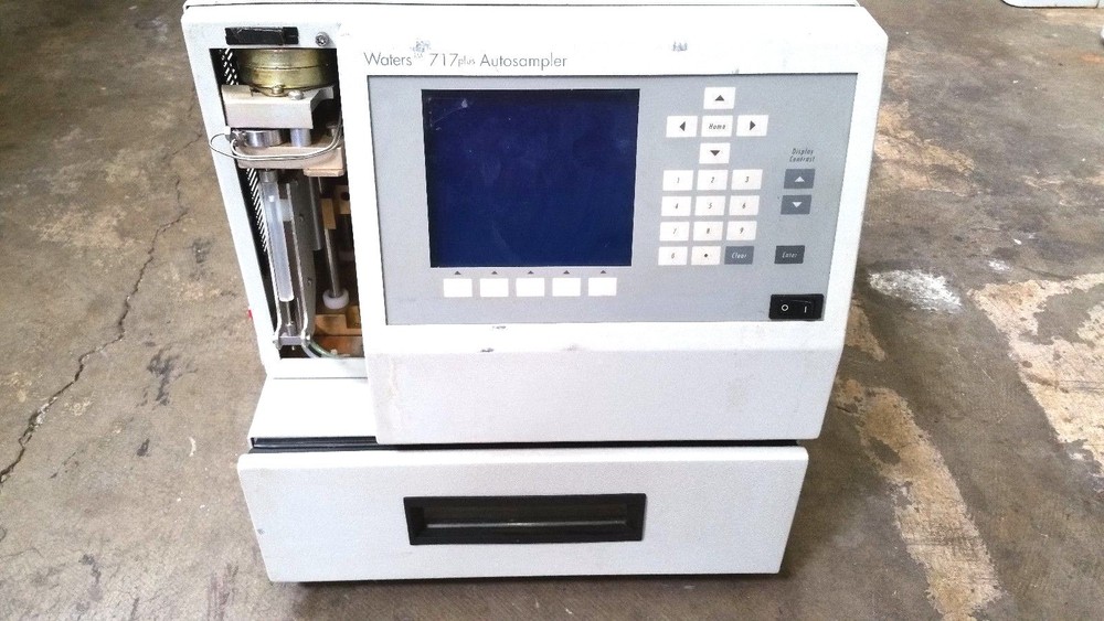 Waters HPLC Autosampler Model 717 Plus