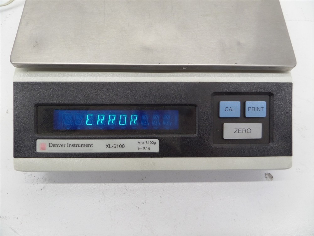 Denver Instruments XL-6100 Digital Laboratory Balance Powers on with Error