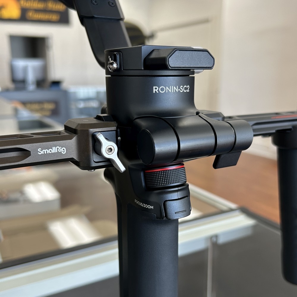 DJI Ronin SC2 with Dual Handle Handgrip *Pre-Owned*