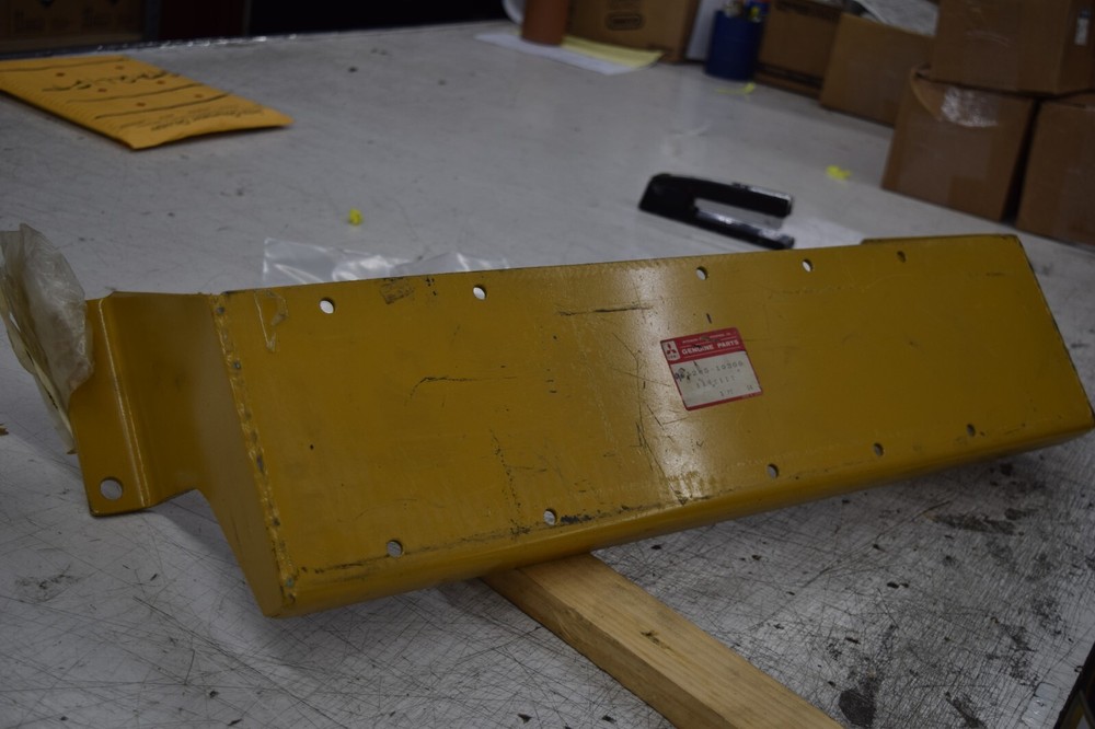 MITSUBISHI/CATERPILLAR 9126510300 BRACKET