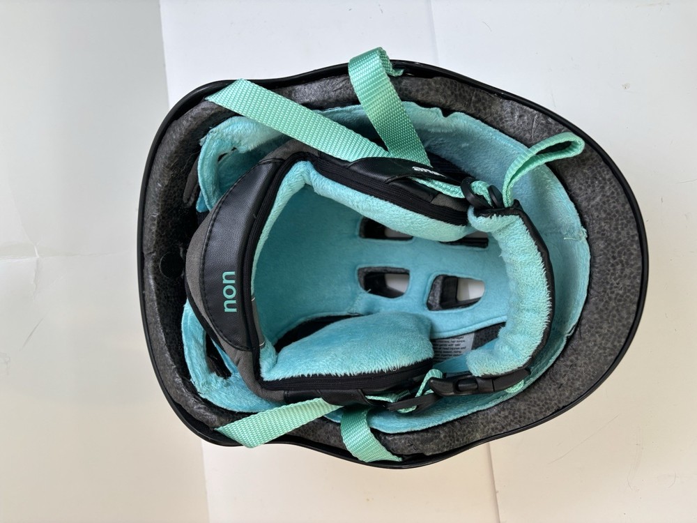 Anon Striker Lynx Snow Helmet-medium - Used