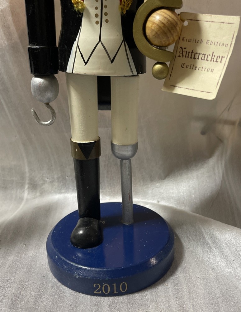 PIRATE NUTCRACKER UNIQUE 15" CHRISTMAS DECORATION