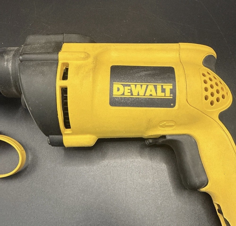 DEWALT DW511 1/2" VSR Single Speed Corded Hammerdrill Nice