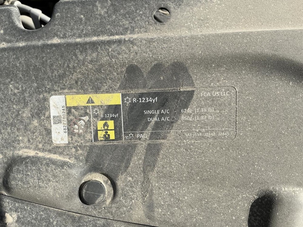 Windshield Wiper Motor Fits 17-25 PACIFICA 857920