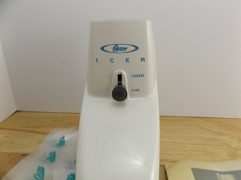 Osterizer Icer Attachment Ice Crusher Model 435 NIB 435-01