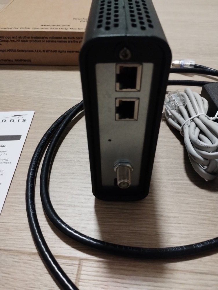 ARRIS Touchstone CM8200A DOCSIS 3.1 Cable Modem - Black