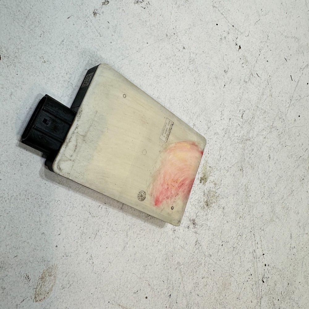 HONDA PILOT REAR RIGHT PASSENGER SIDE BLIND SPOT RADAR SENSOR MODULE 2016-18 OEM