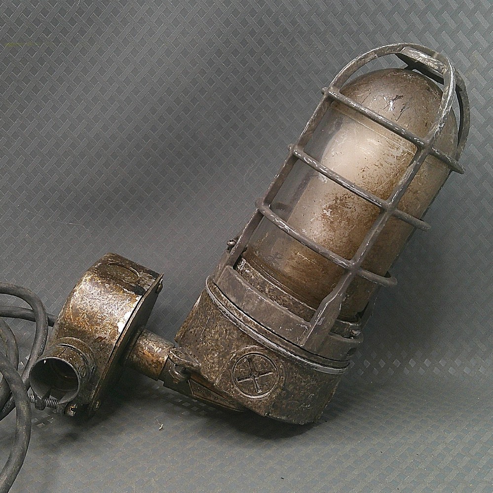 OFFICIAL MARVEL STUDIOS PROP Vintage Industrial Explosion Proof Light Lamp COA