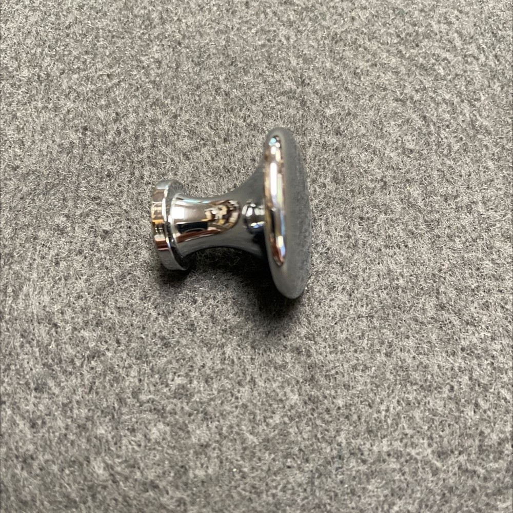 7/8" Delano Knob Chrome