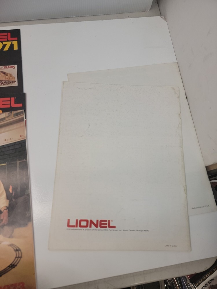 Lionel Train Catalog 1970's Lot