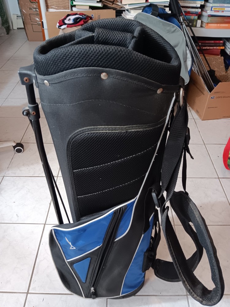 Accuity Black 4 Way Stand Golf Bag *Read