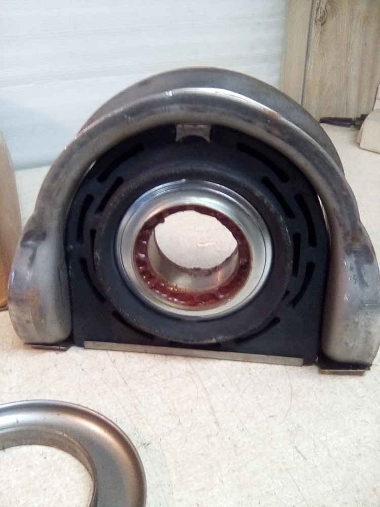 Ford D4TZ-4800-J Support Bearing