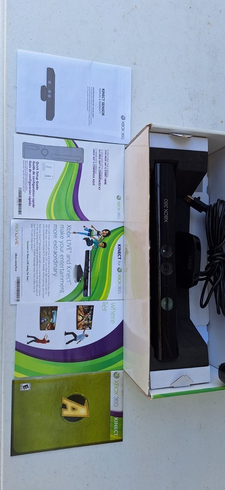 Microsoft LPF-00004 Kinect X BOX 360 Motion Sensor Gaming Controller EX+ w/ Box