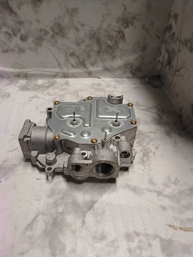 OEM Honeywell Rheem Water Heater VALVE BODY VT8804A1003 WV4460E2022 50034127-006