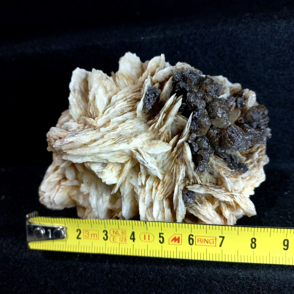 Barite, Calcite
