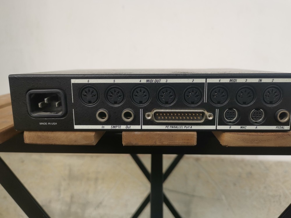 Motu Micro Express MIDI Interface SMPTE