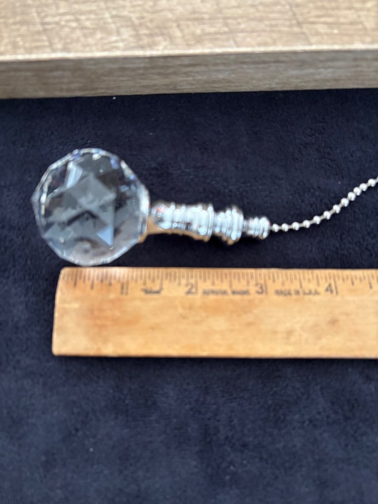 Glass and Metal Fan Light Pull - Silver Tone