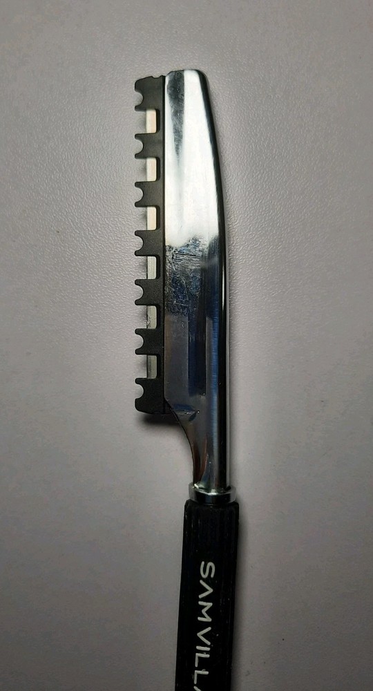 Sam Villa Razor