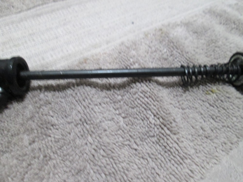 New Shimano front MTB quick release black