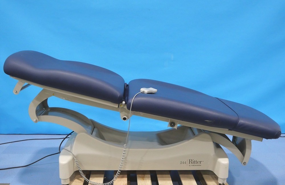 Midmark Ritter 244 Exam Table