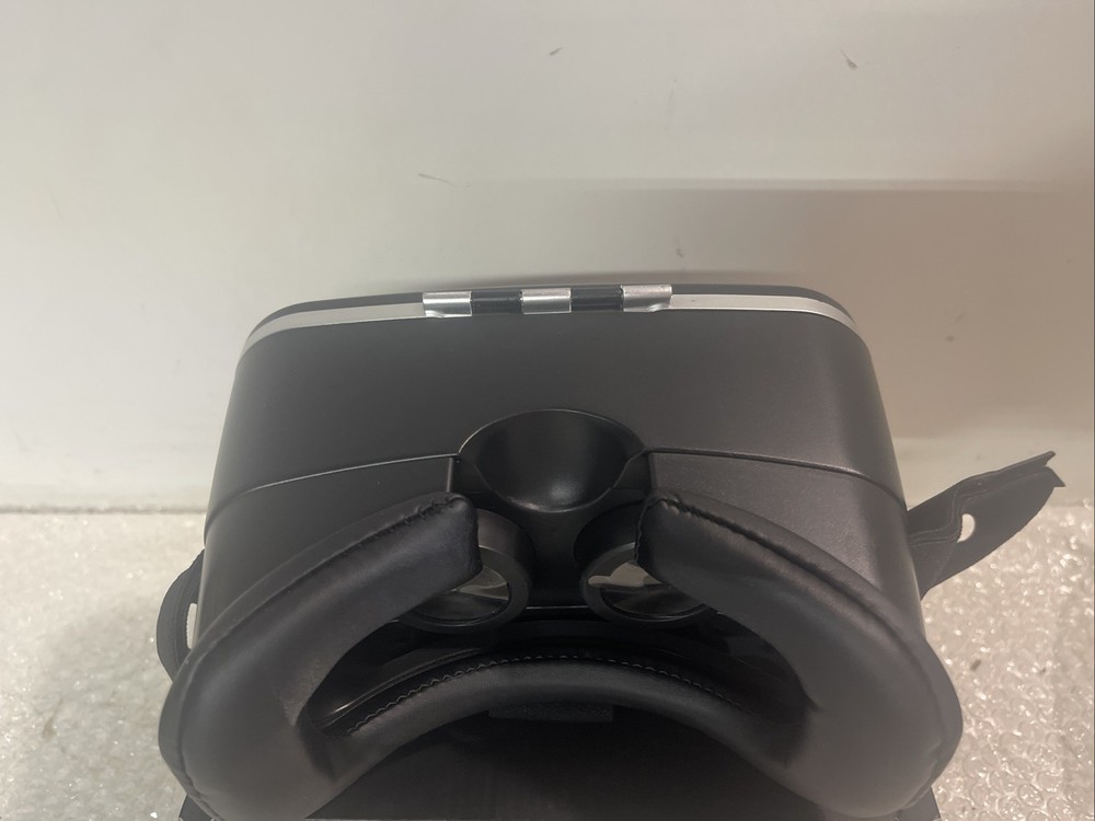 Astoria VR Virtual Reality Headset Black