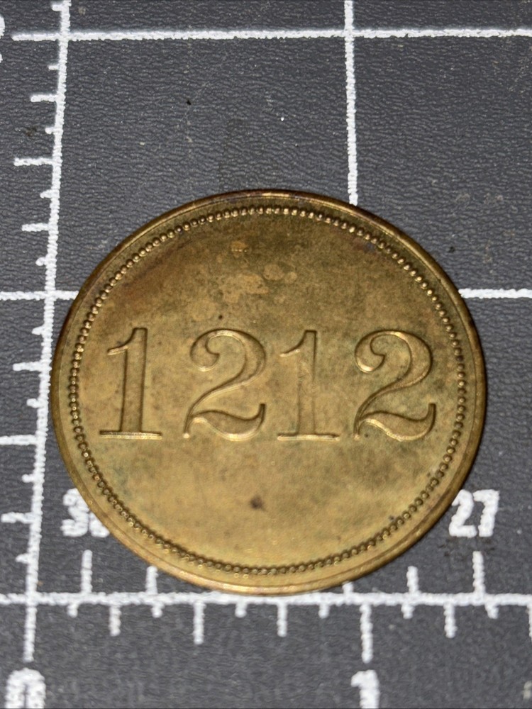 Vintage 1212/1.00 In Drinks Token