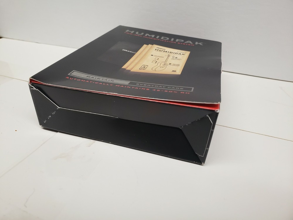 Planet Waves Auto Humidity Control System Guitar Humidifier