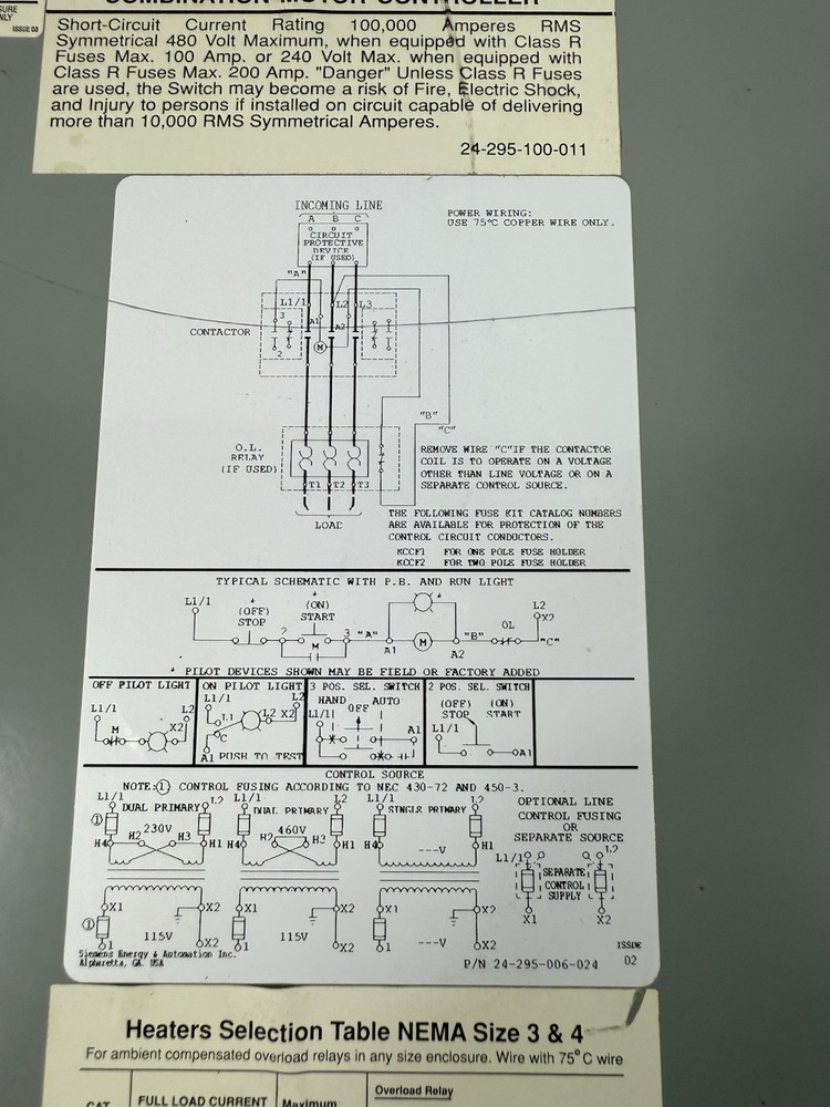 Siemens SCF Combination Motor Controller Enclosure Disconnect Box. Door / Cover