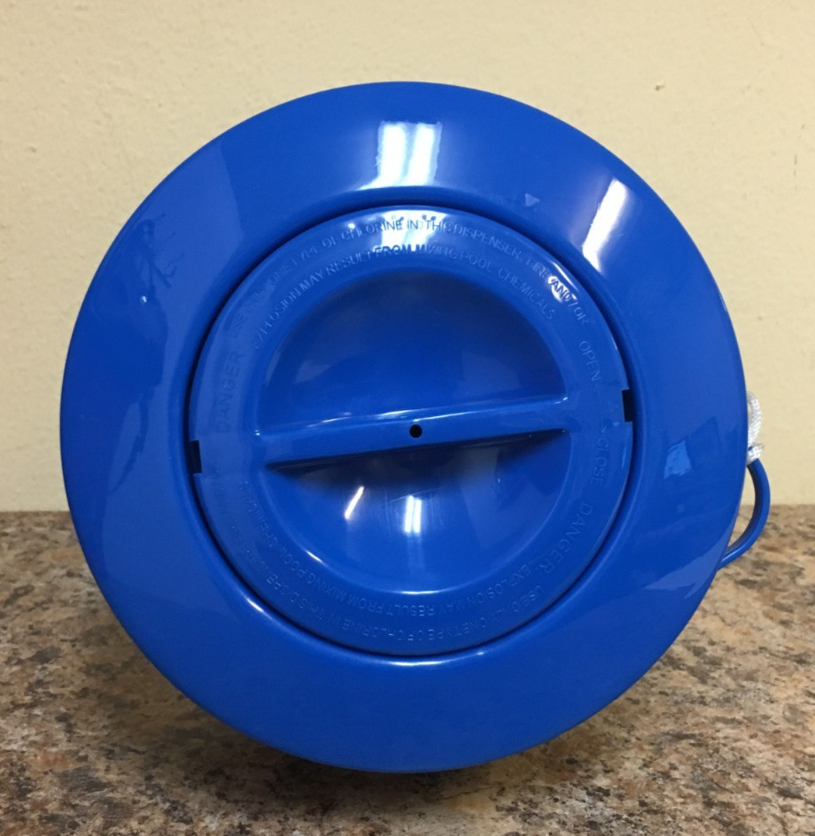JED Pool Tools 10-447 4 lb. Large Capacity Floating Chlorinator