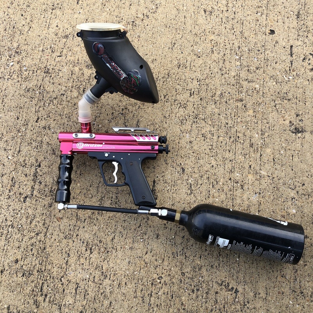 Bruizer Paintball Marker With Hard Case. No Barrel