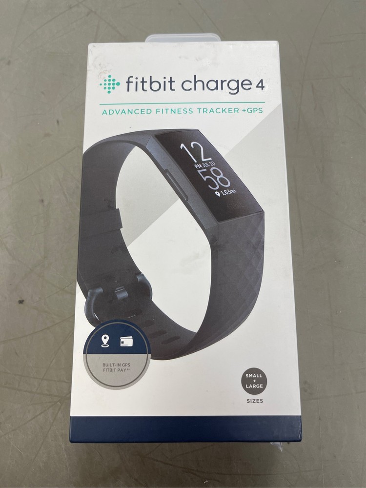 Fitbit Charge 4 Black One Size 2