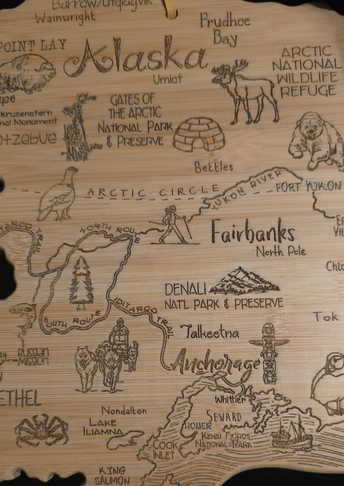NWT Bamboo State Cutting Board Alaska Map State