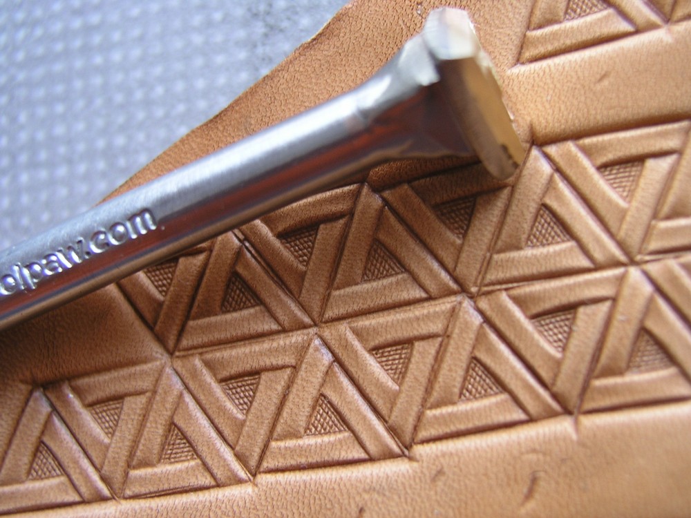 013-09 Triangle Border Leather stamp Brass hand made tool