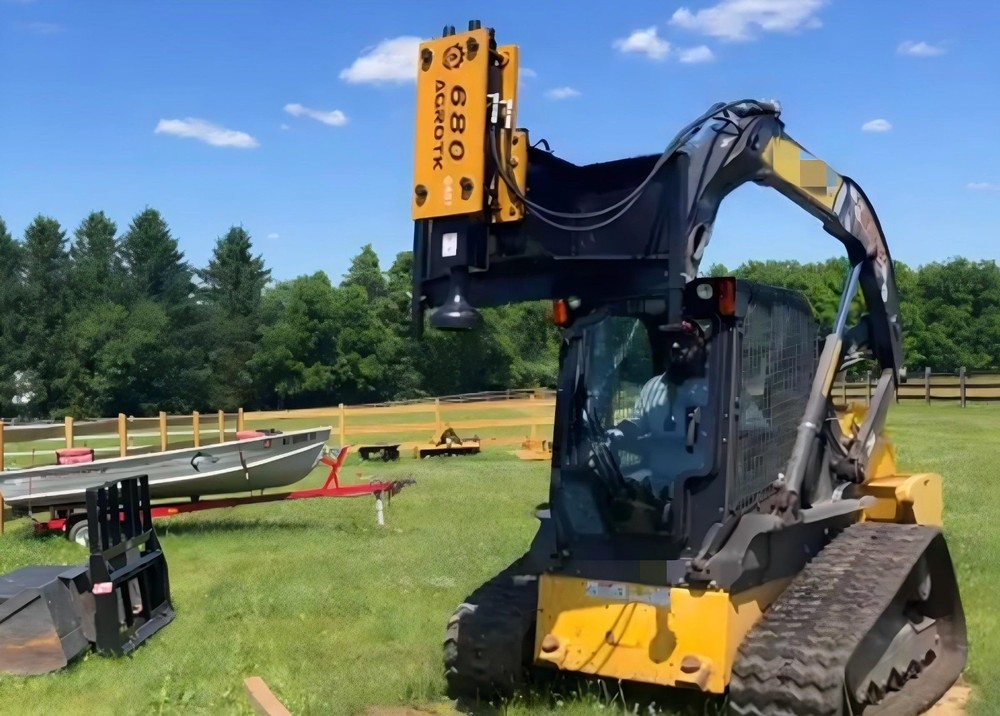 AGT Skid Steer Post Driver 680 Ft/lb Universal Hydraulic Hammer Quick Attach