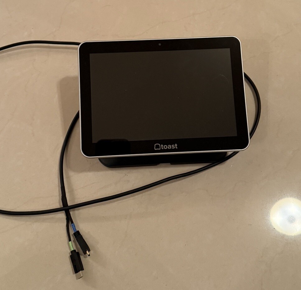 Toast POS Go System Computer - MPN: TG200 POS System