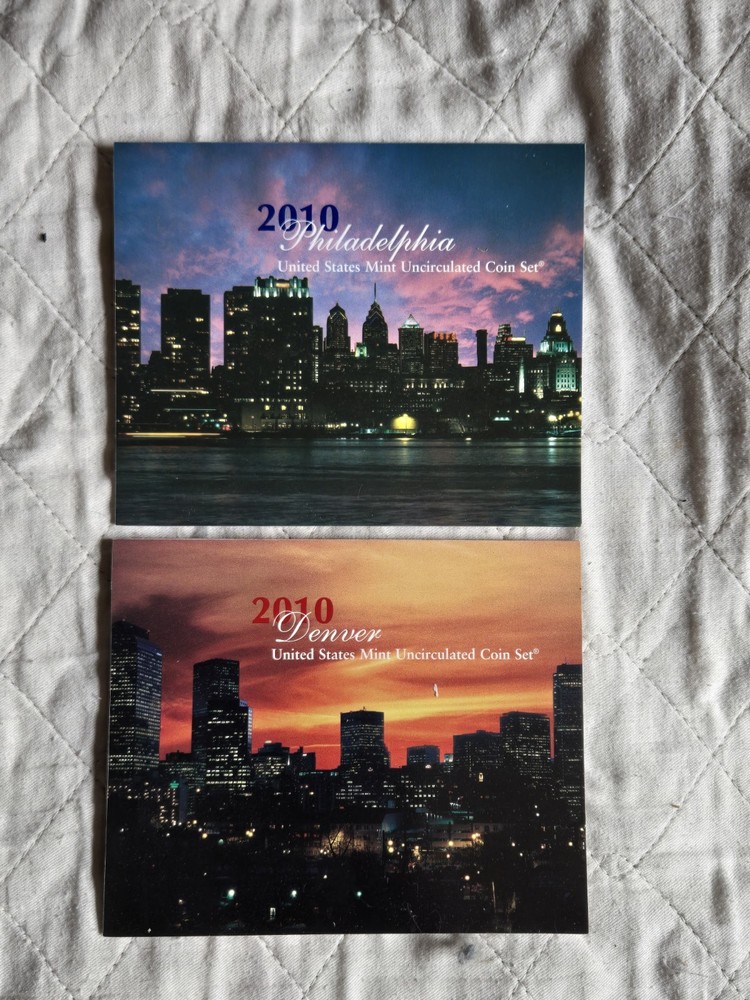 2010 D & P uncirculated US Mint coin set