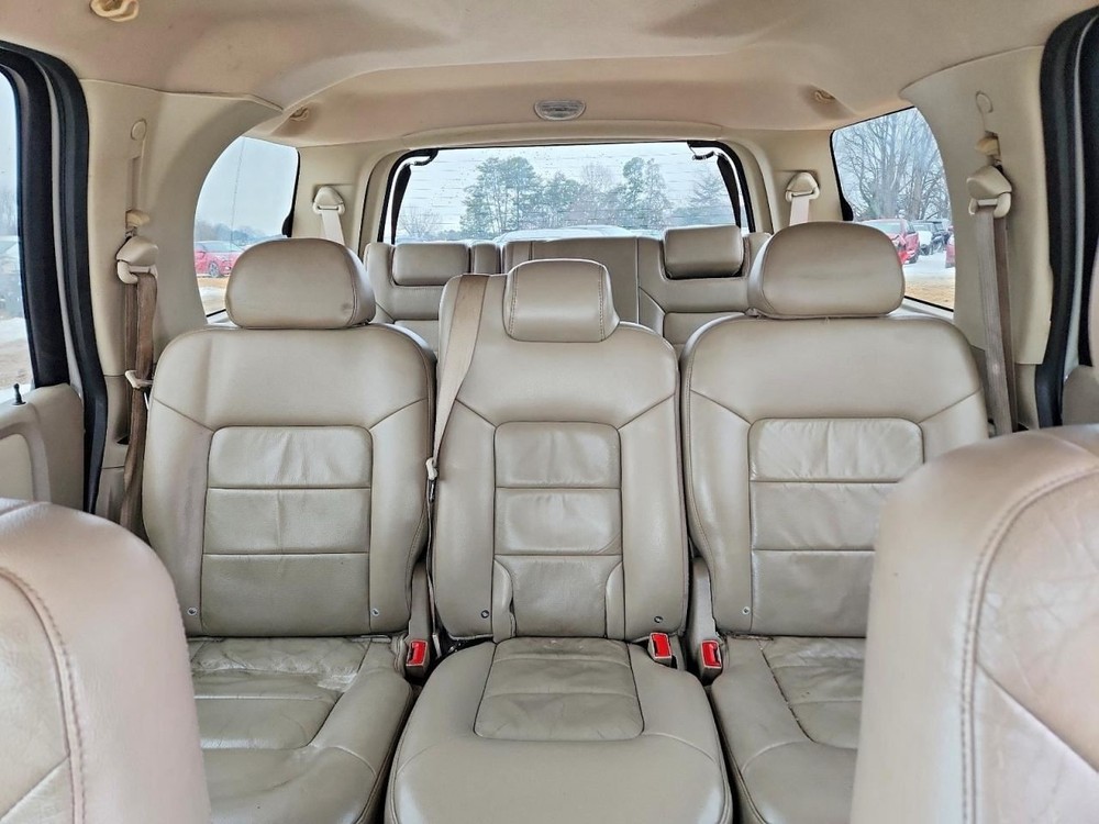 EXPEDITON 2006 Glove Box 4987188