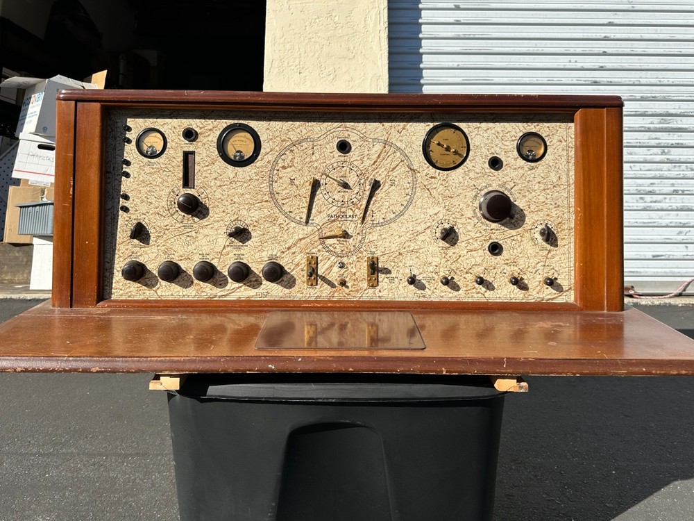 Rare Elaborate 1940s Pathoclast Quack Machine