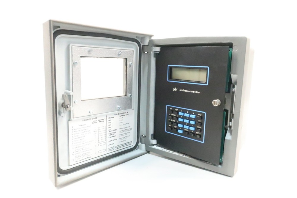 Leeds Northrup 7083-10 Ph Analyzer/controller 120/240v-ac D614599