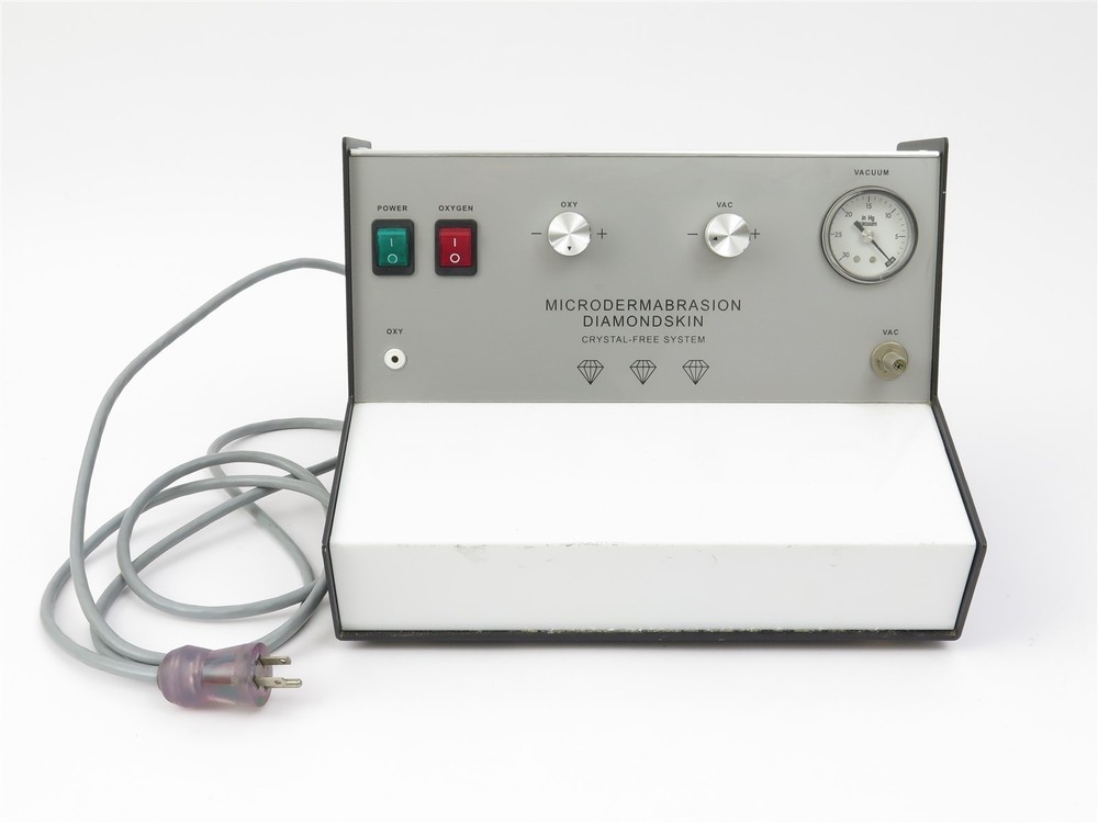 Microdermabrasion DiamondSkin Crystal Free System Machine